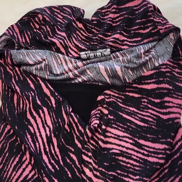 New Woman Design top - Picture 8 of 8